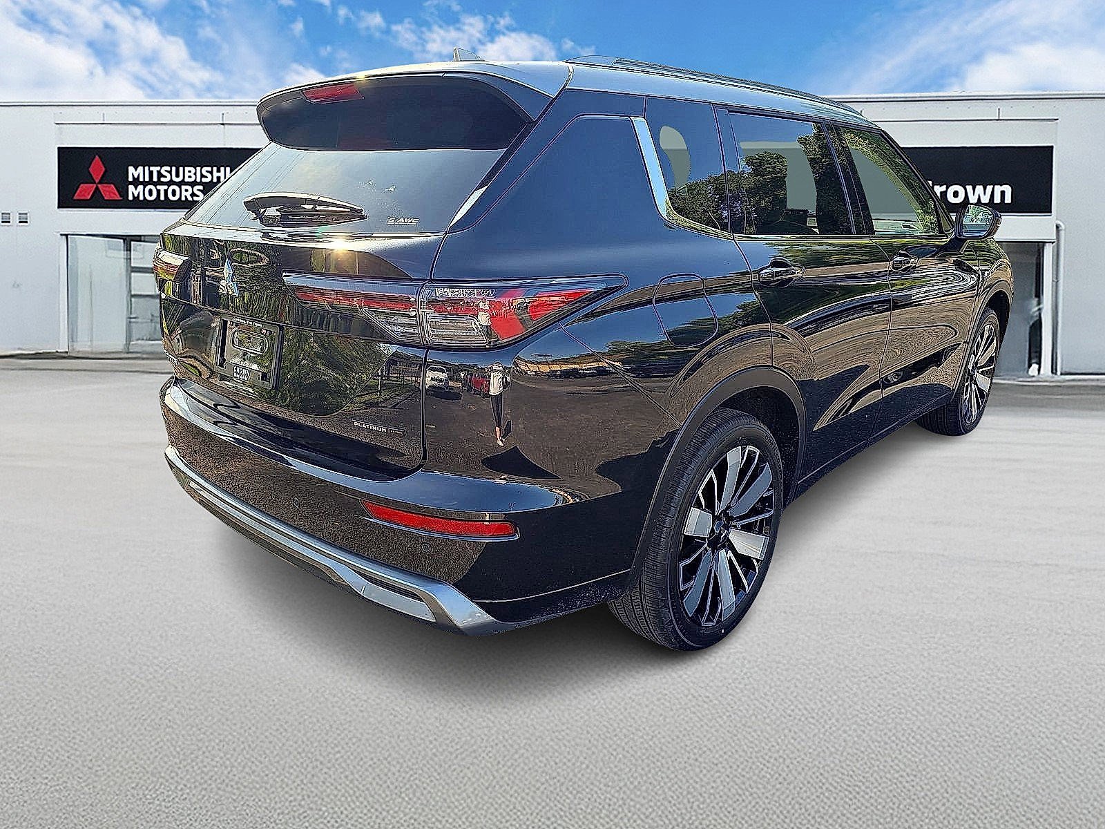 New 2025 Mitsubishi Outlander AWD image 4