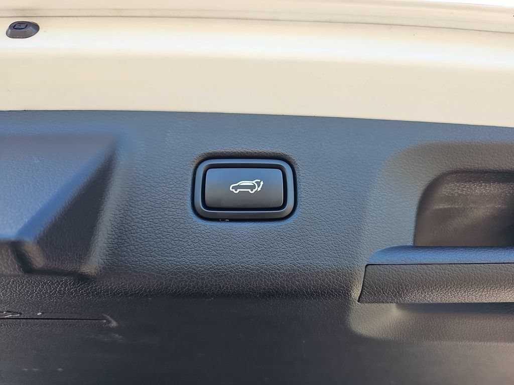 Used 2025 Hyundai Palisade SEL FWD image 33