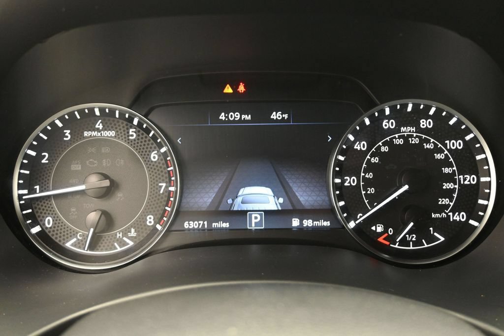Used 2024 Nissan Armada SL w/ Captain's Chairs Package RWD image 18