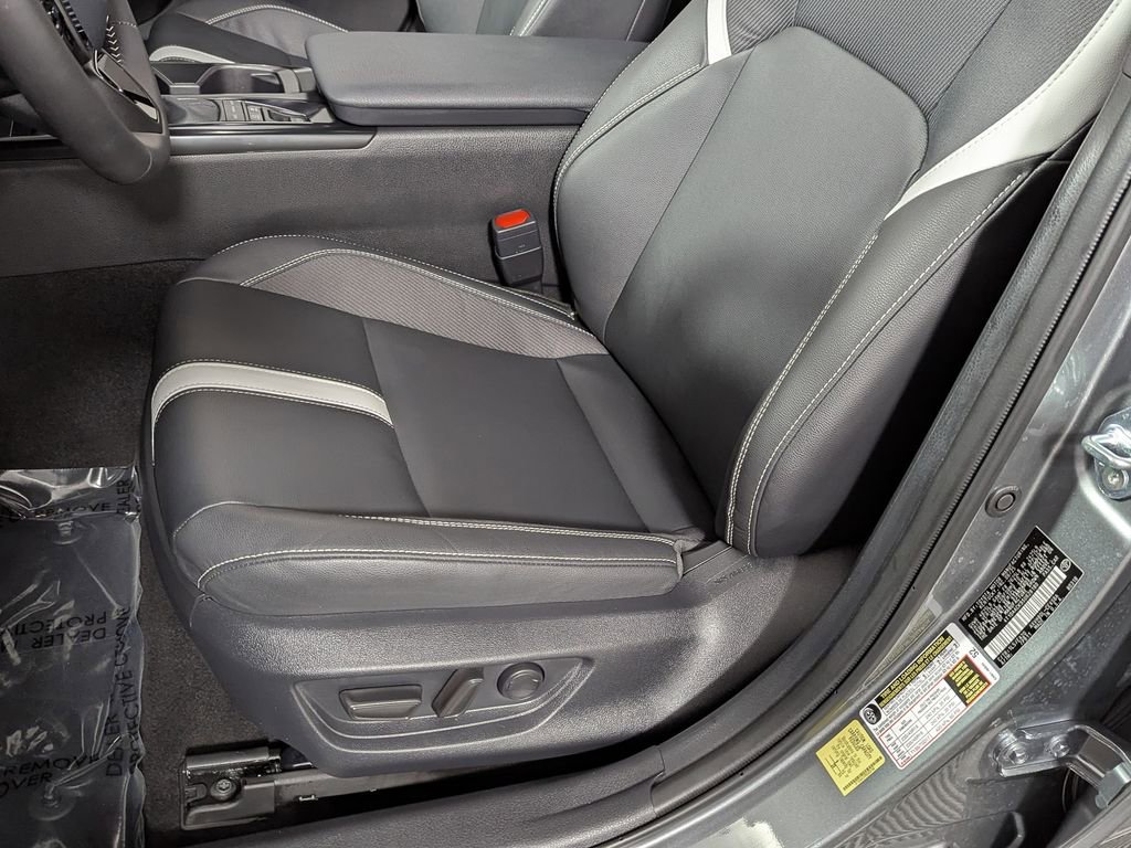 Certified 2025 Toyota Camry SE image 21