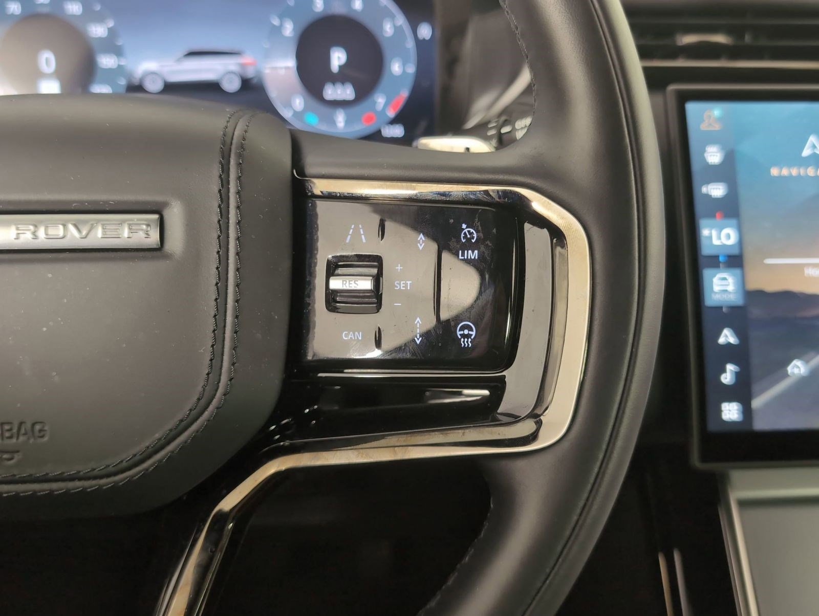 Certified 2025 Land Rover Range Rover Velar S image 16