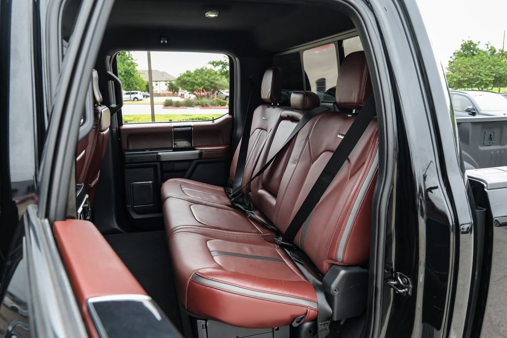 Used 2022 Ford F350 Platinum w/ FX4 Off-Road Package AWD/4WD image 42