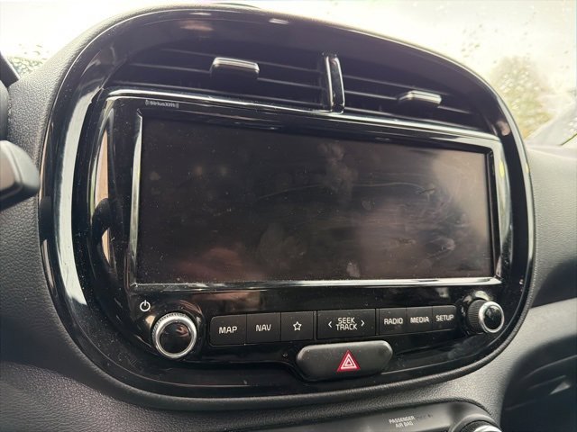 Used 2021 Kia Soul EX image 16