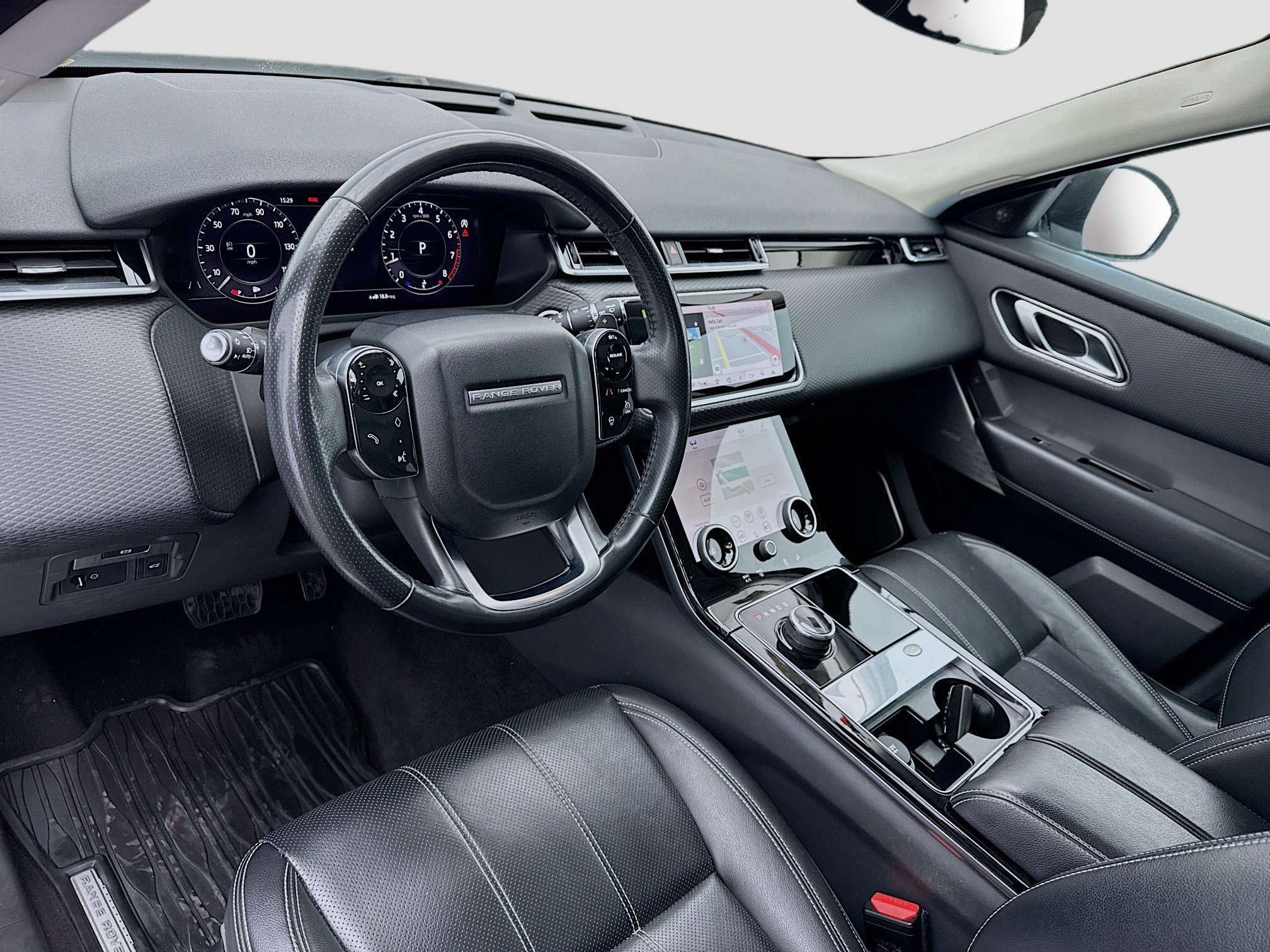 Used 2018 Land Rover Range Rover Velar S image 7