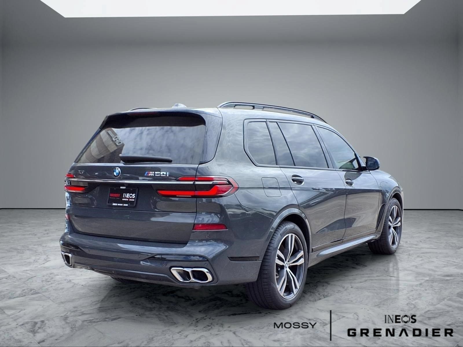 Used 2024 BMW X7 M60i w/ Executive Package AWD/4WD image 7