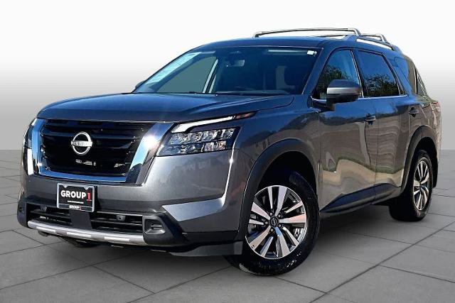 Certified 2025 Nissan Pathfinder SL