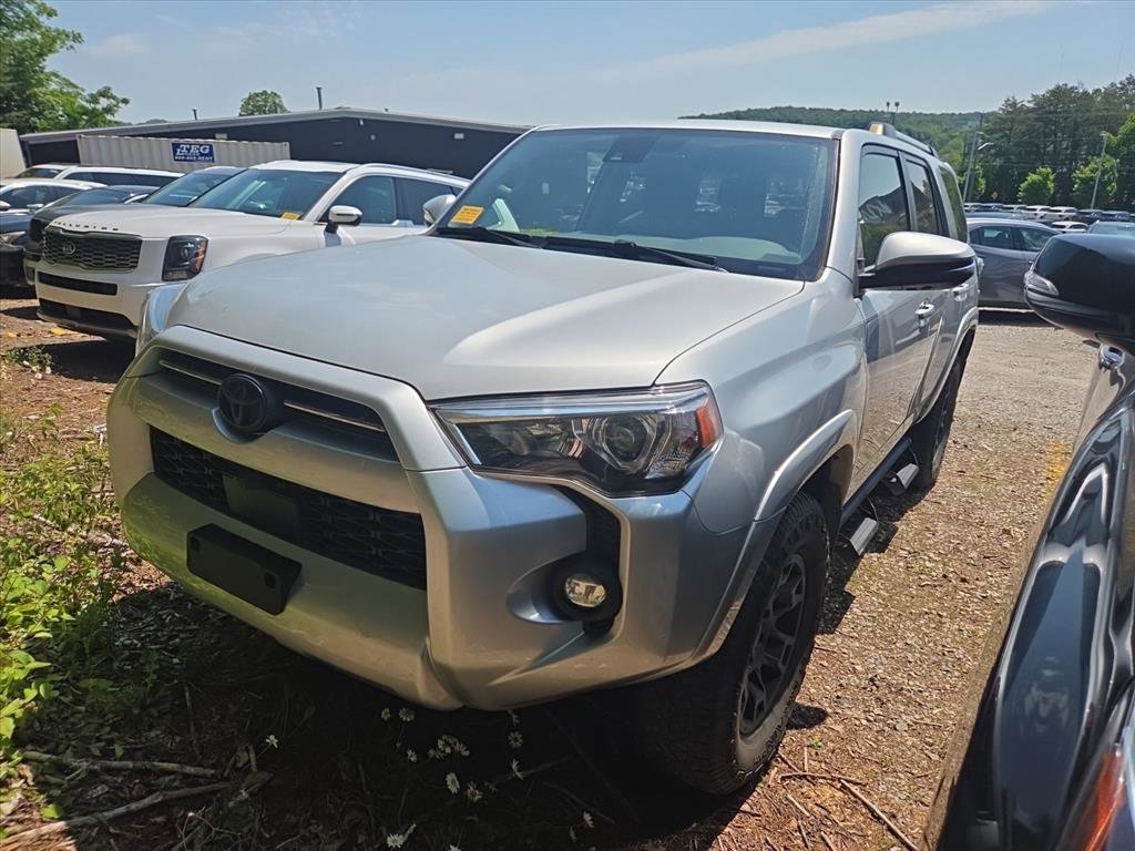 Used 2022 Toyota 4Runner SR5 Premium w/ TRD Black Wheel Package (TMS) AWD/4WD image 1