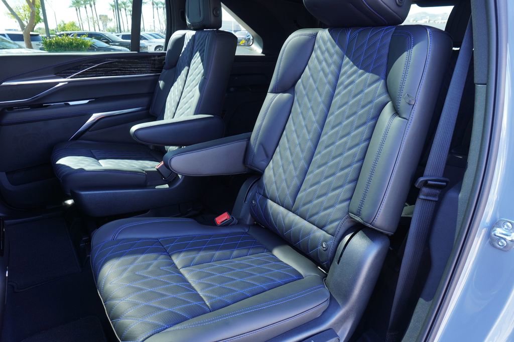 New 2026 Cadillac Escalade IQ Luxury 1 image 8