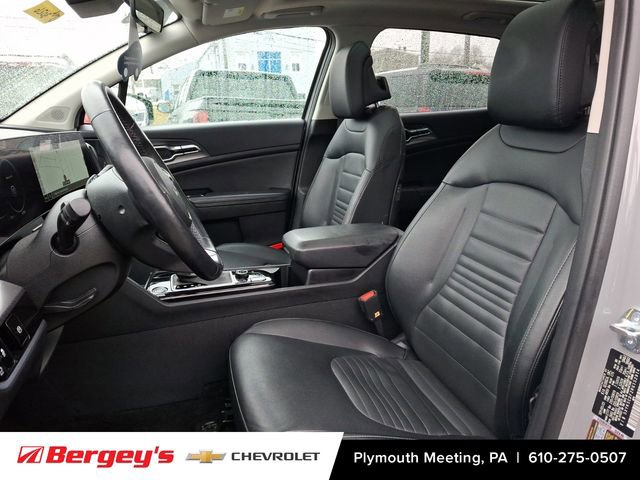 Used 2024 Kia Sportage SX image 14