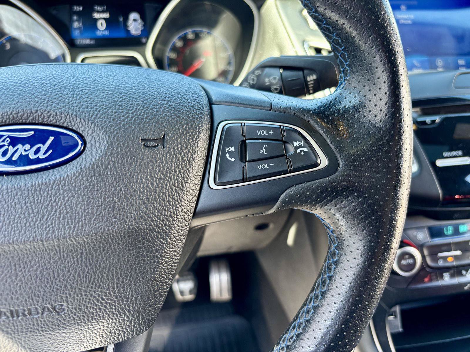 Used 2016 Ford Focus RS AWD/4WD image 17