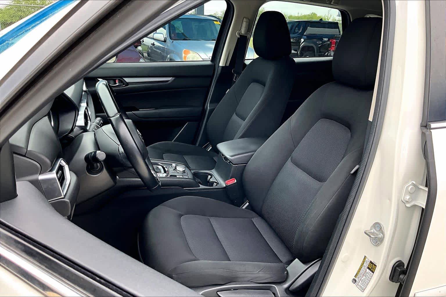 Used 2019 MAZDA CX-5 Sport FWD image 8