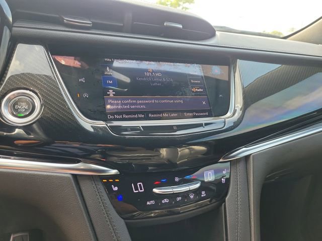 Used 2021 Cadillac XT6 Sport AWD/4WD image 13