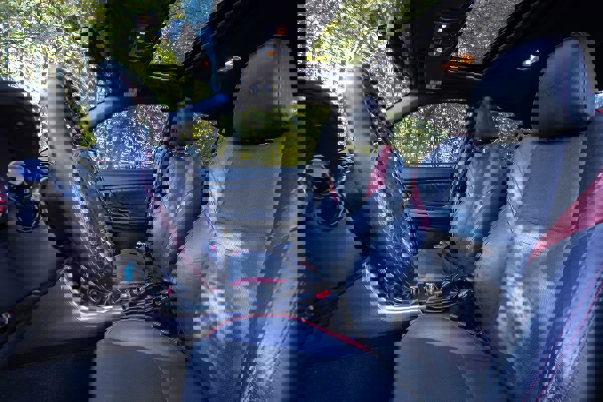 Used 2015 Subaru WRX STI Limited image 9