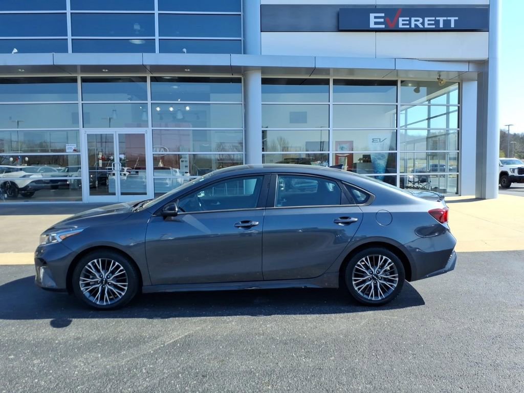 Used 2023 Kia Forte GT-Line w/ GT-Line Technology Package image 4