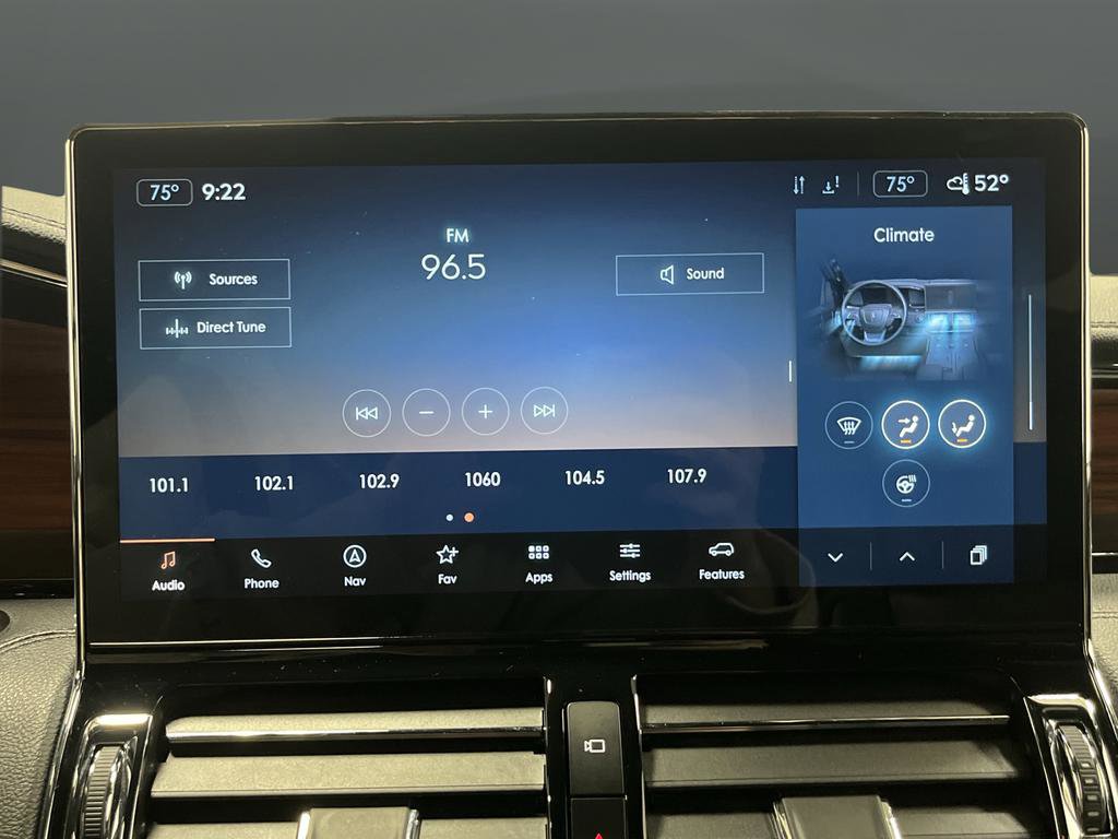 Used 2024 Lincoln Navigator Premiere image 20