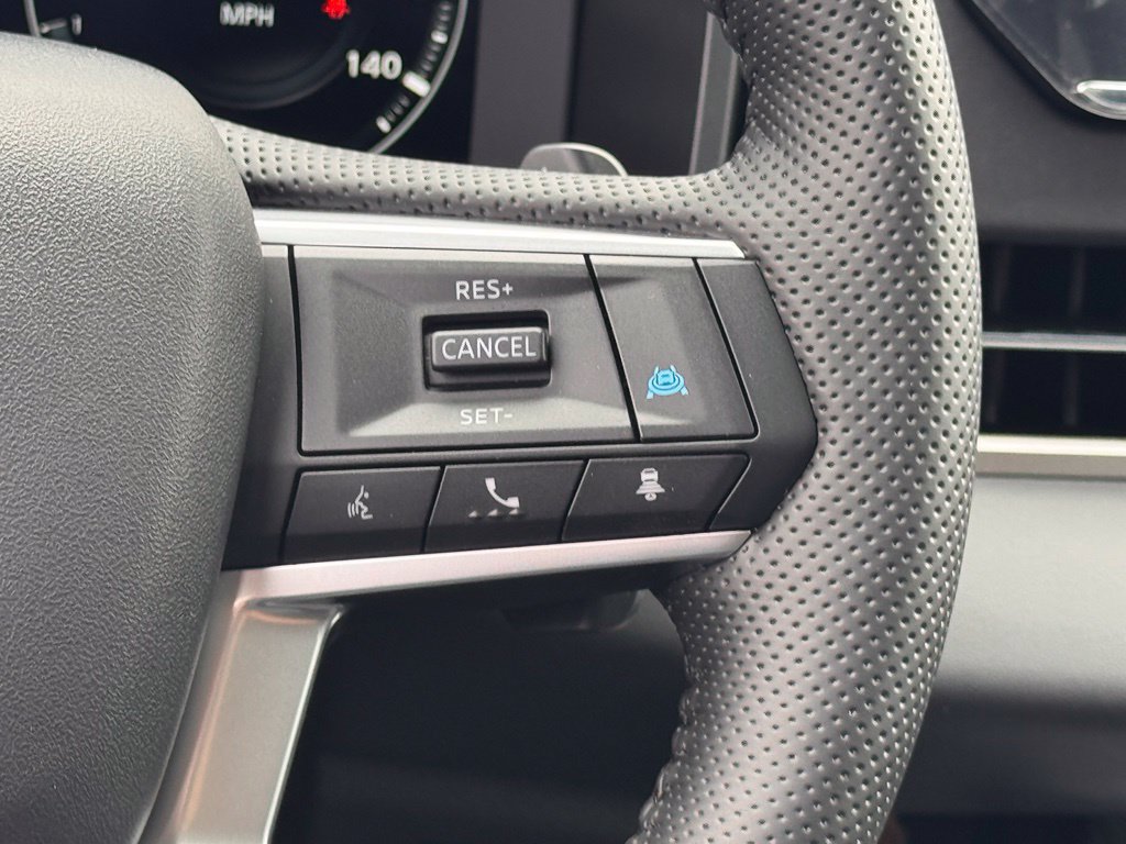 New 2026 Nissan Rogue Platinum AWD/4WD image 16
