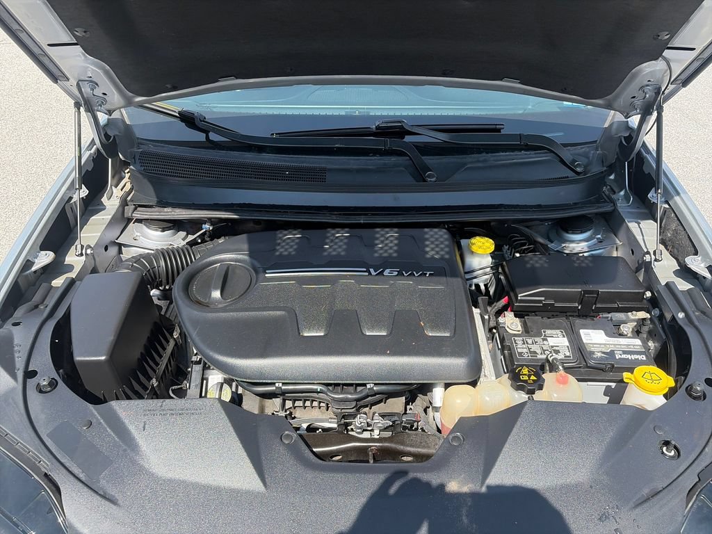 Used 2019 Jeep Cherokee Limited w/ Trailer Tow Group AWD/4WD image 21