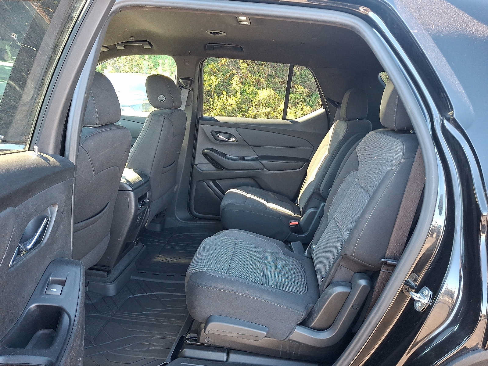 Used 2022 Chevrolet Traverse LT AWD/4WD image 10