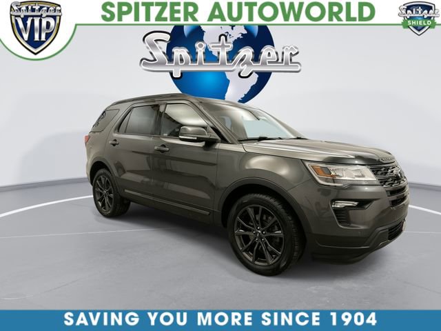 Used 2019 Ford Explorer XLT w/ Equipment Group 202A image 2
