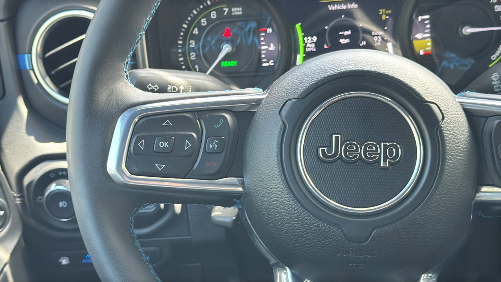 Used 2024 Jeep Wrangler High Altitude AWD/4WD image 22