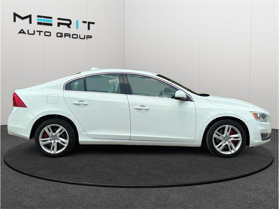 Used 2014 Volvo S60 T5 FWD image 10