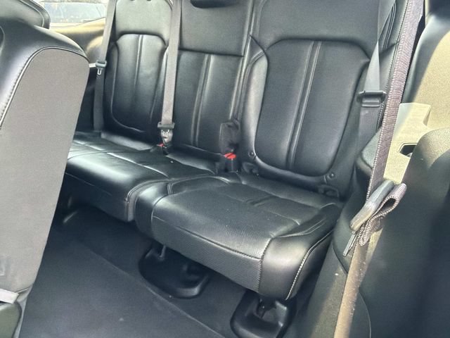 Used 2024 Jeep Wagoneer Series II w/ Flexible Seating Group RWD image 19