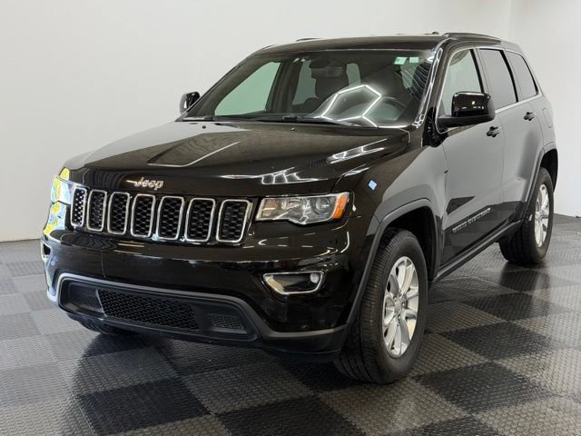 Certified 2022 Jeep Grand Cherokee Laredo E AWD/4WD image 4
