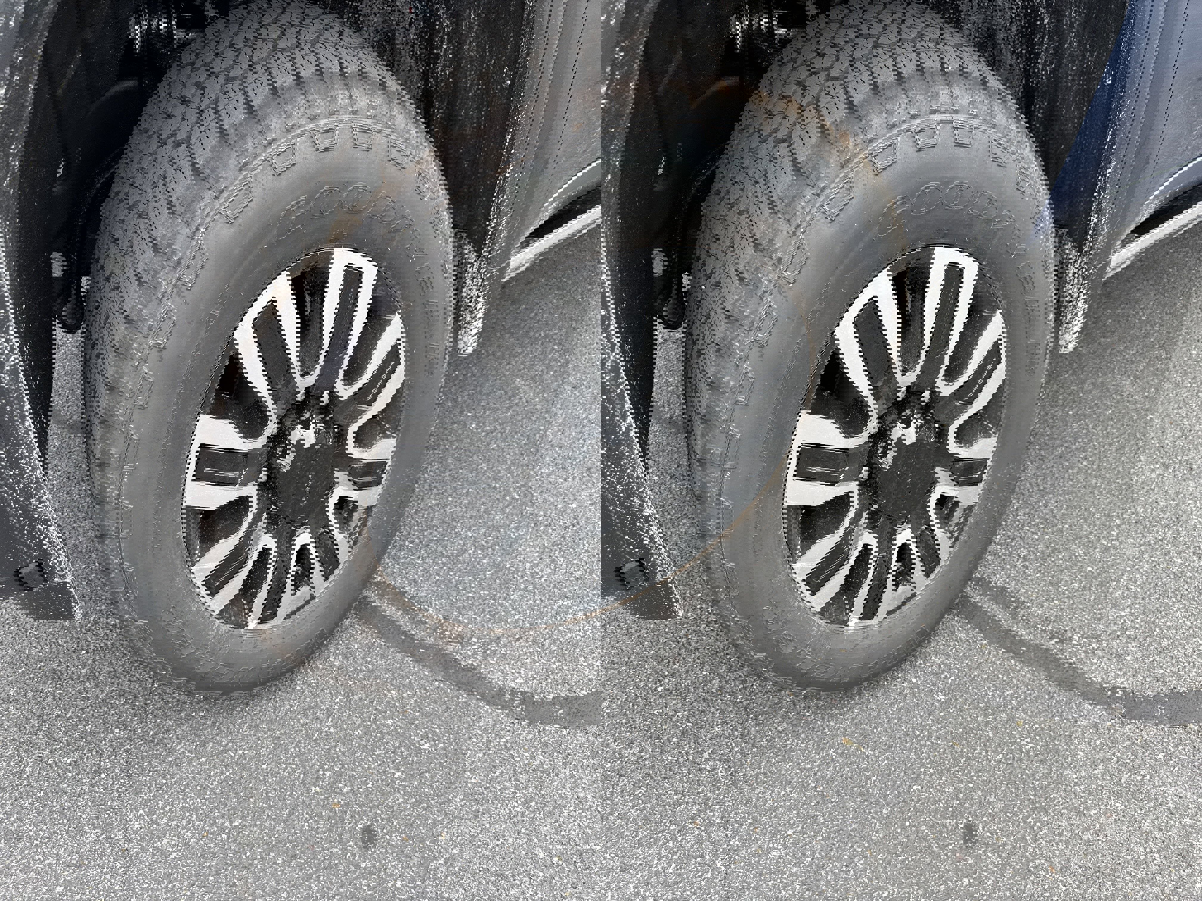 New 2025 GMC Sierra 2500 Denali Ultimate image 11