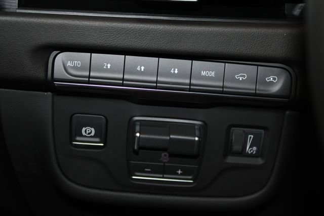 New 2026 Cadillac Escalade ESV Luxury w/ Touring Package image 33