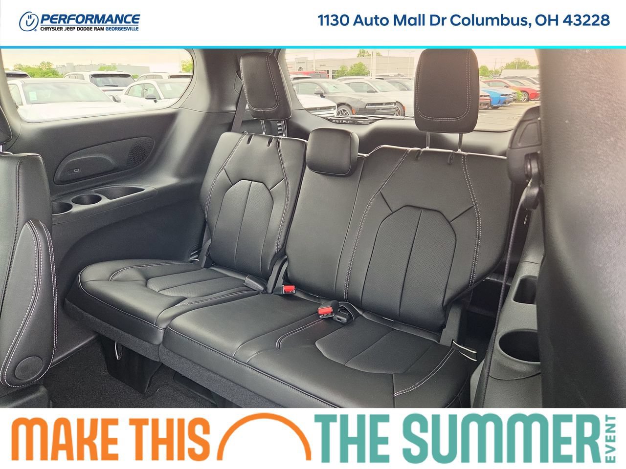 New 2027 Chrysler Pacifica Select w/ Family Tech Group AWD/4WD image 14