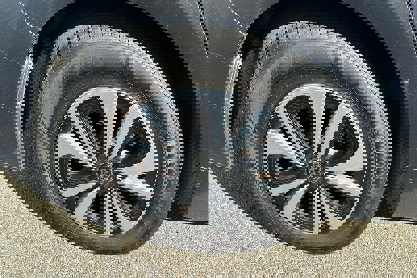 Used 2017 Toyota Prius Prime Plus image 17