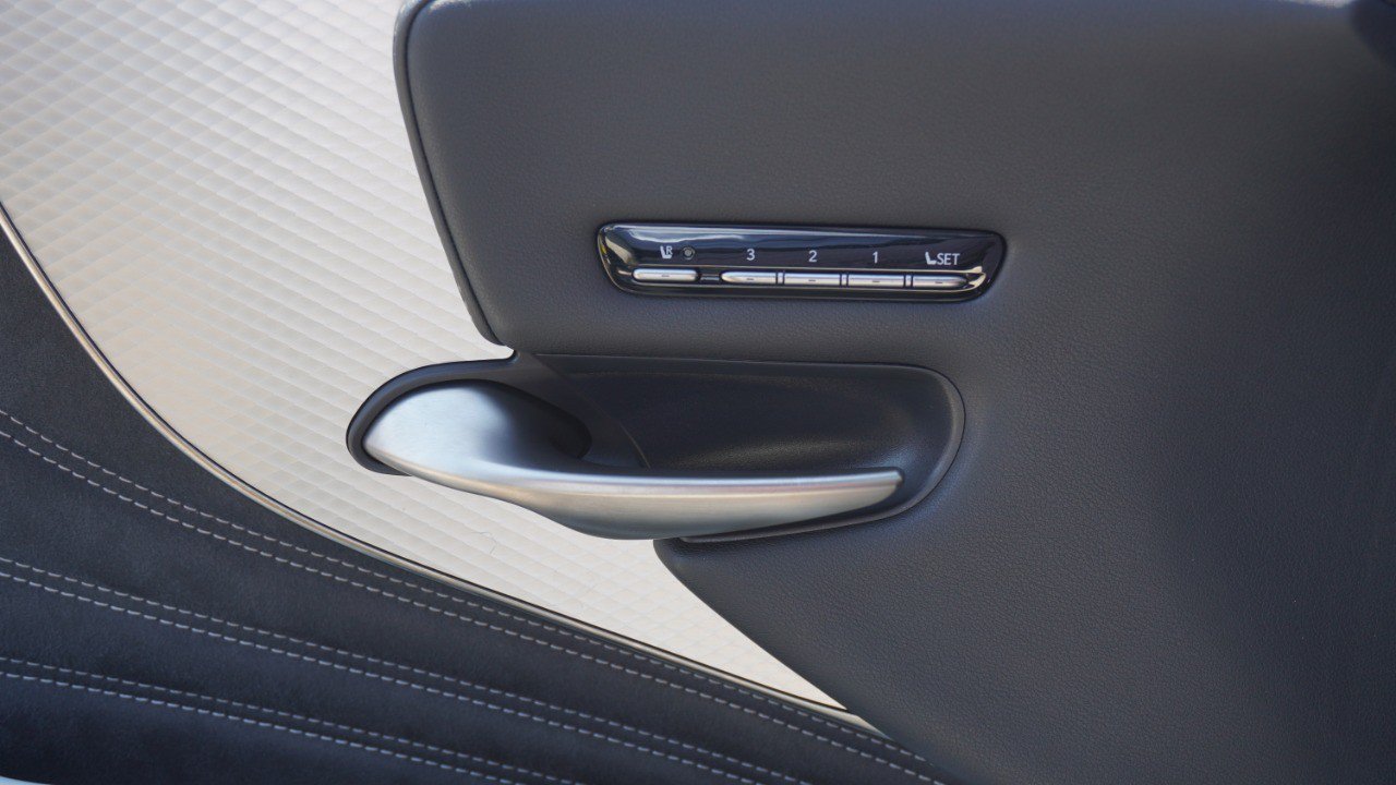 Used 2021 Lexus LS 500 F Sport w/ Dynamic Handling Package RWD image 22