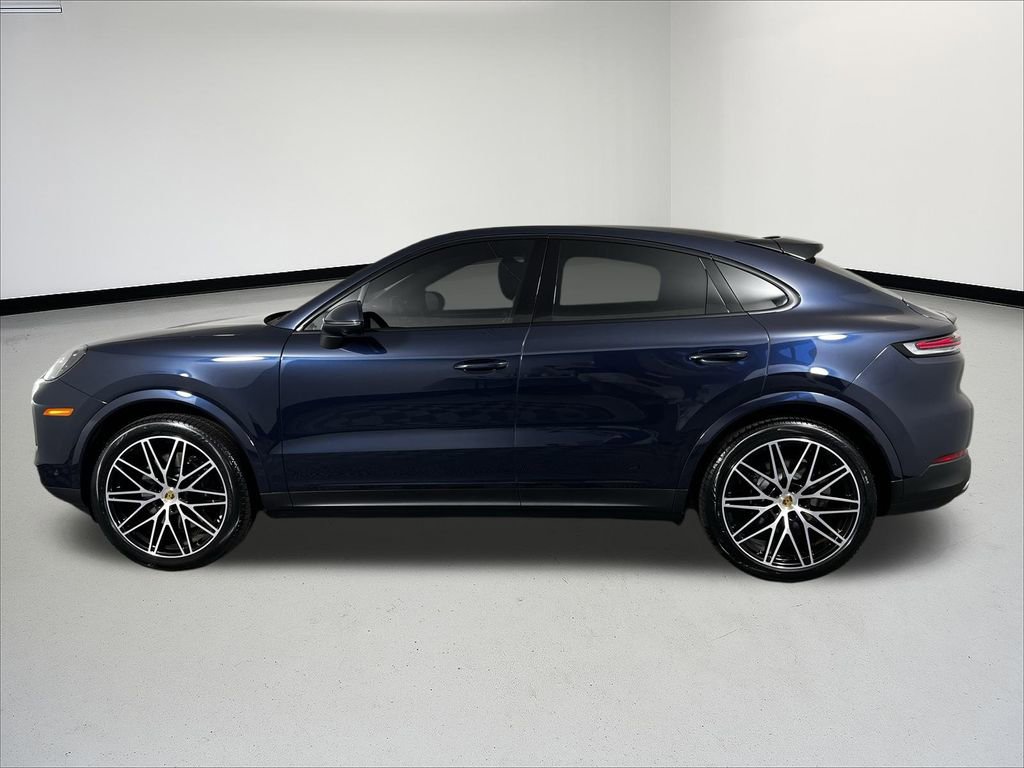 Used 2024 Porsche Cayenne Coupe image 5