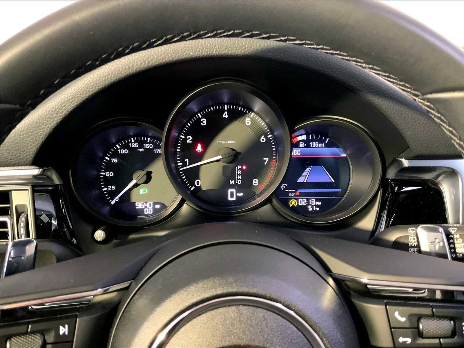 Certified 2025 Porsche Macan image 29