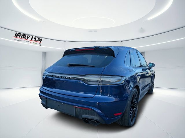 Used 2022 Porsche Macan GTS w/ Sport Chrono Package AWD/4WD image 3