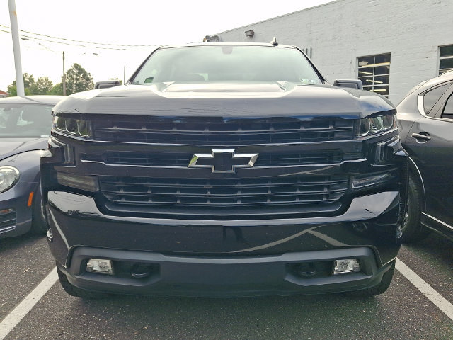 Used 2021 Chevrolet Silverado 1500 RST AWD/4WD image 2