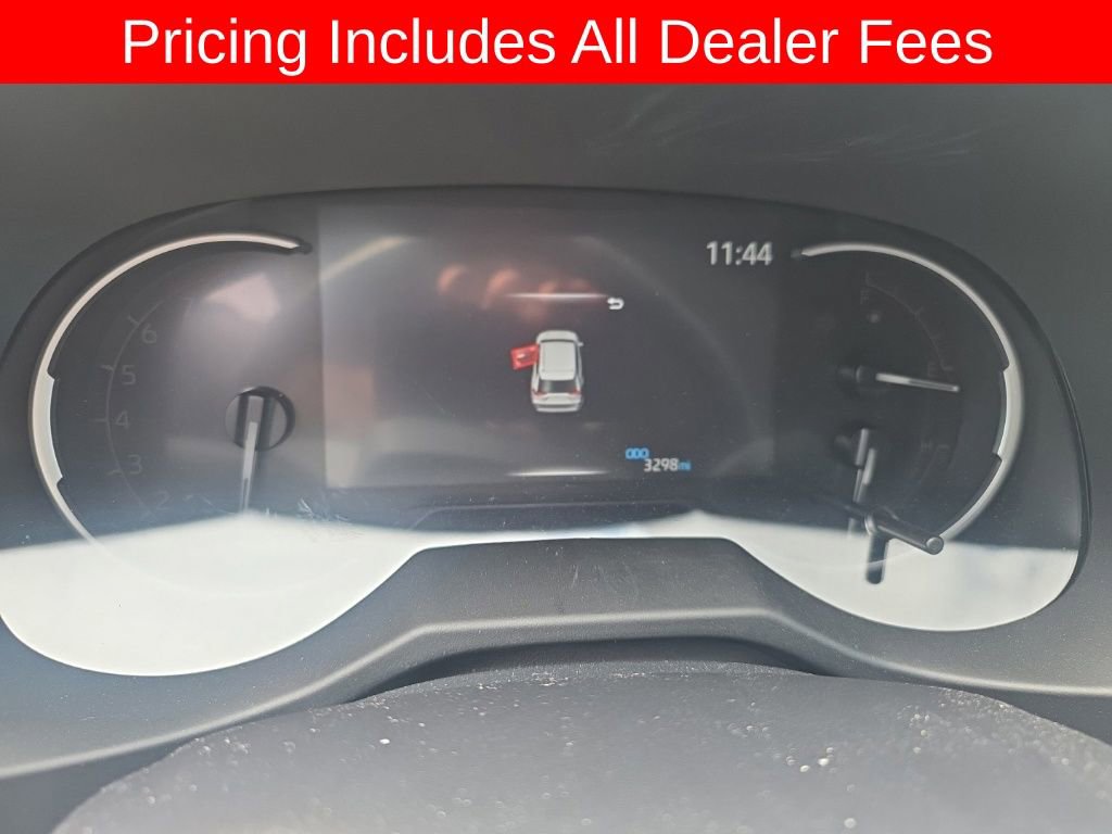 Used 2025 Toyota RAV4 LE FWD image 9