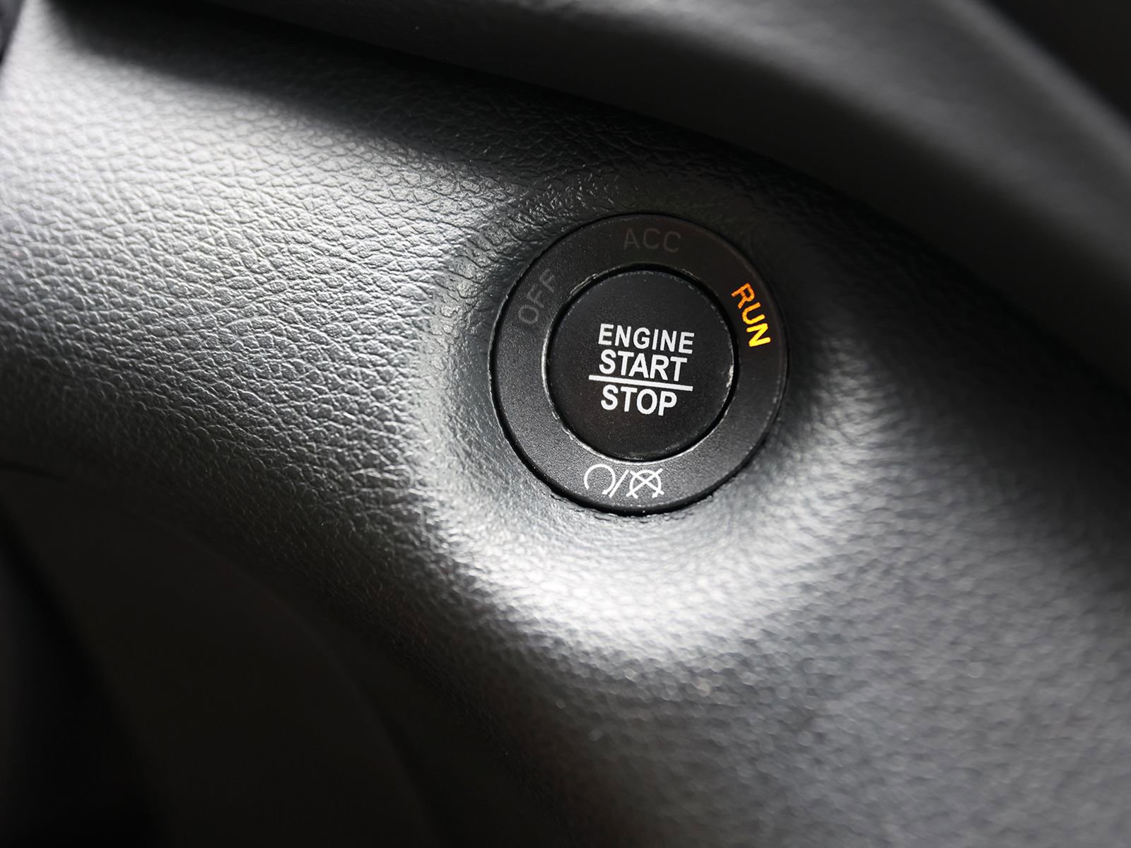 Used 2021 Jeep Cherokee Latitude Lux w/ Comfort/Convenience Group image 32
