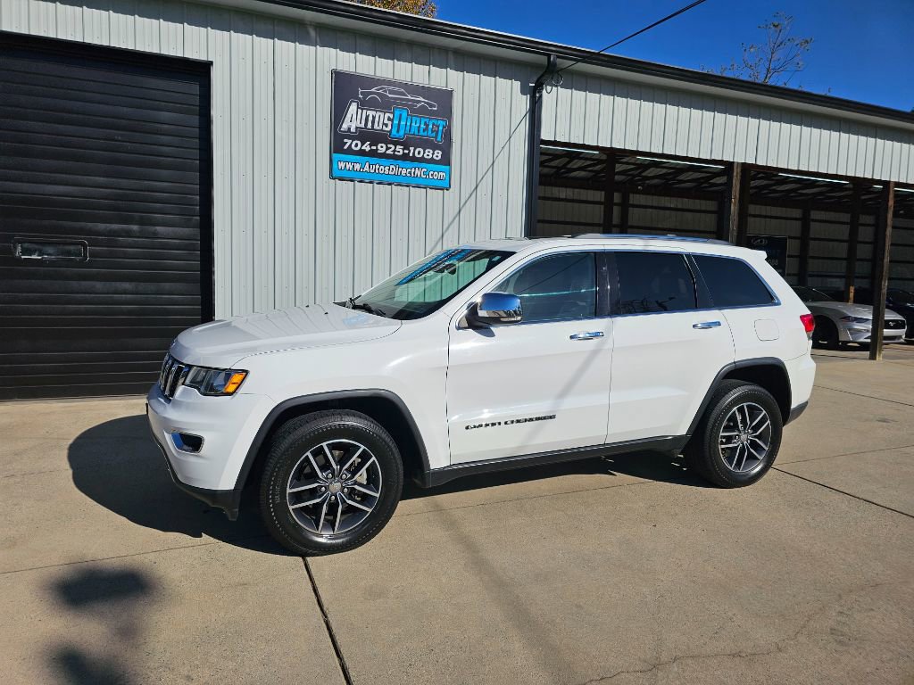 Used 2017 Jeep Grand Cherokee Limited image 3