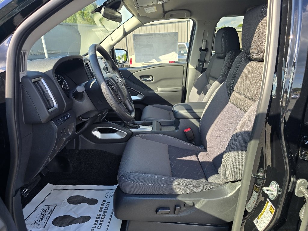 New 2026 Nissan Frontier SV image 8