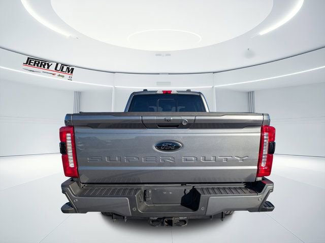 Used 2024 Ford F250 Lariat w/ Black Appearance Package image 3