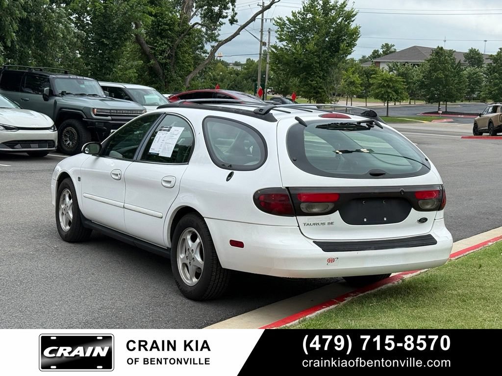 Used 2000 Ford Taurus SE FWD image 5