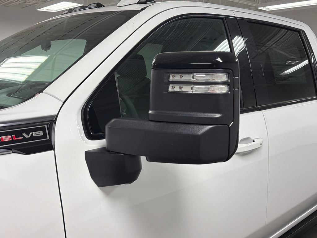 New 2026 GMC Sierra 2500 AT4 w/ Technology Package AWD/4WD image 11