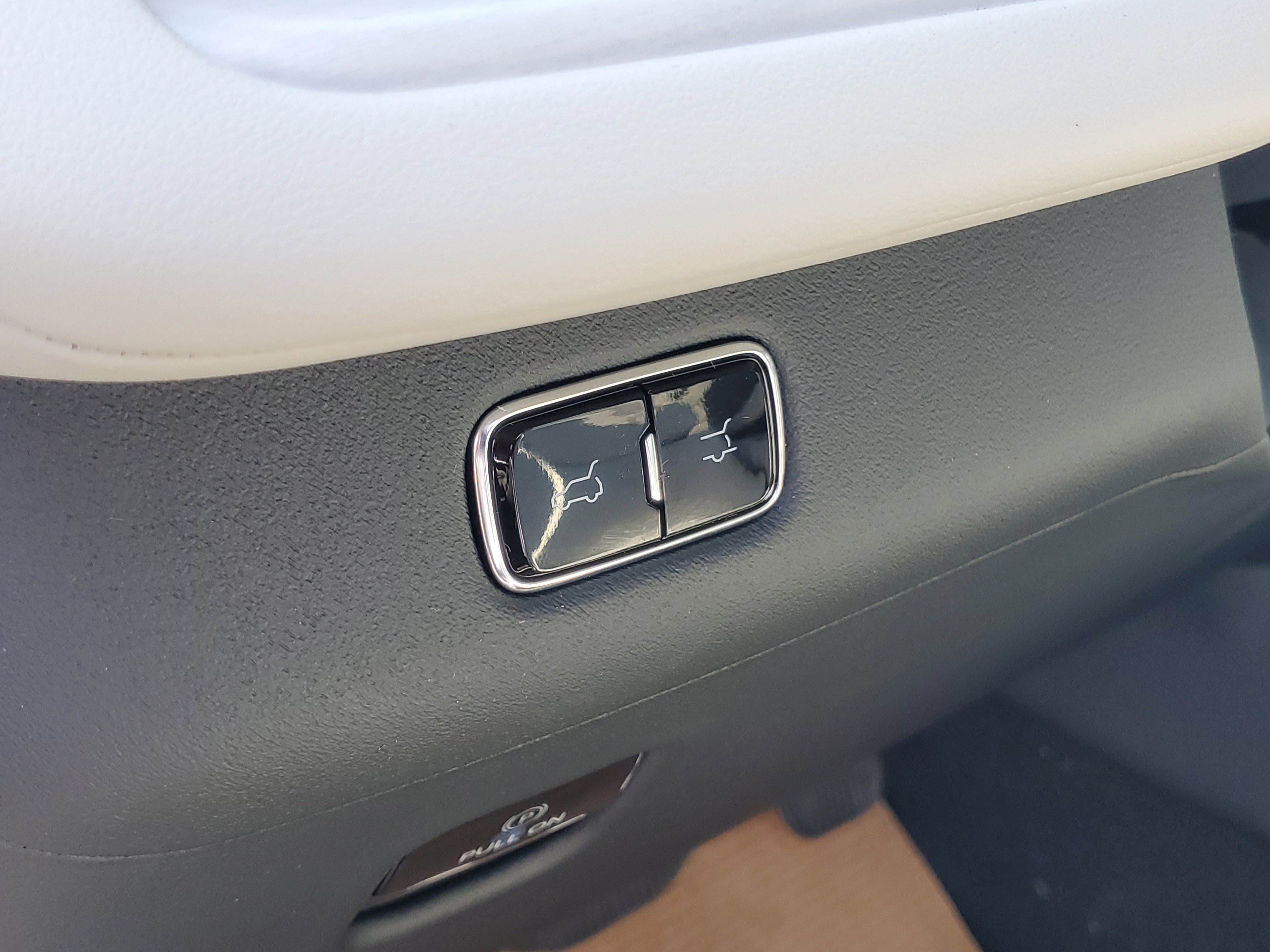 New 2026 Lincoln Navigator Reserve AWD/4WD image 15