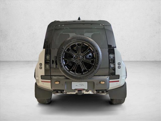 New 2026 Land Rover Defender 110 OCTA image 8