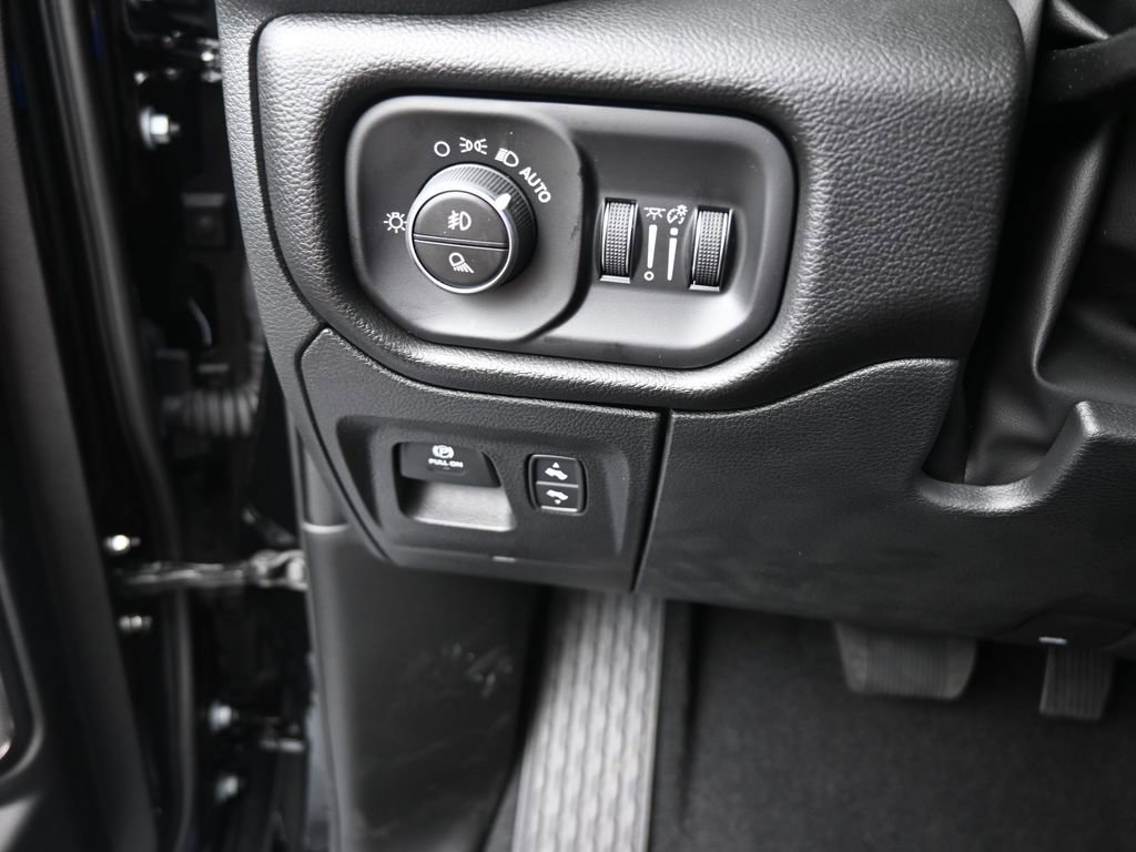 Used 2026 RAM 1500 Rebel w/ Rebel Level 2 Equipment Group AWD/4WD image 26