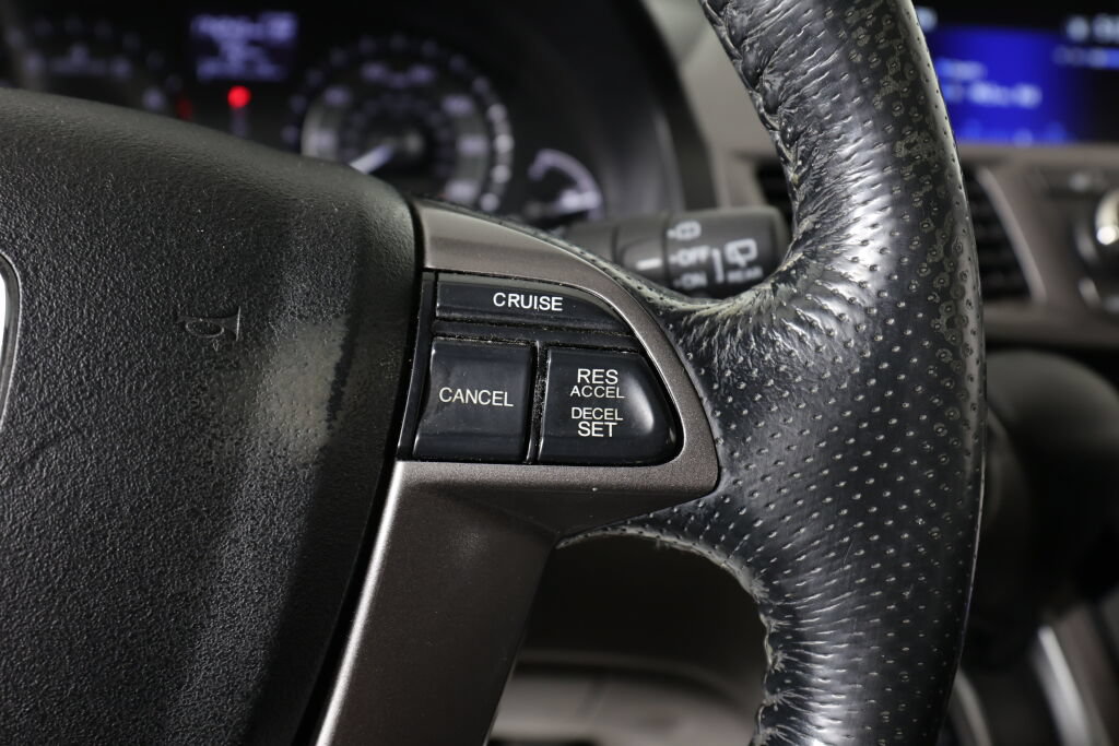 Used 2015 Honda Odyssey EX-L image 32