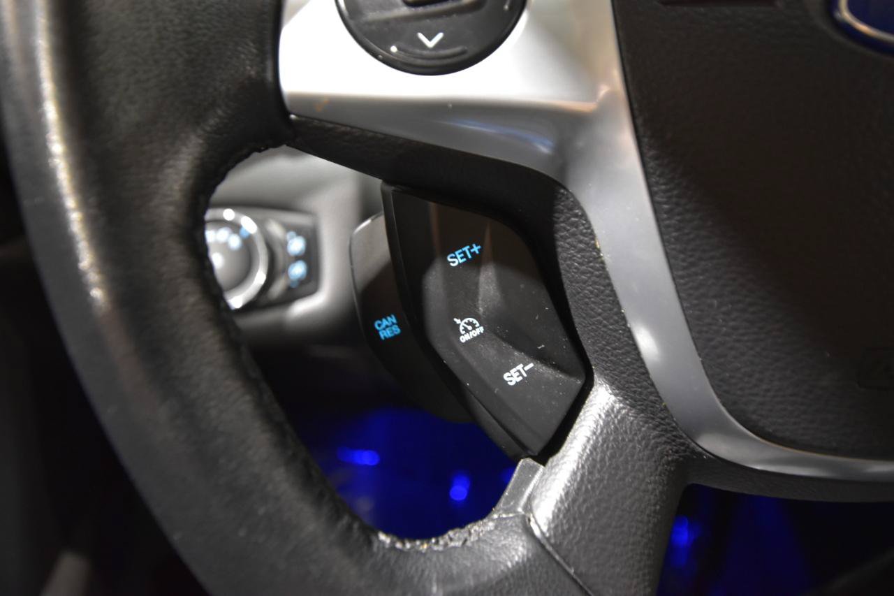 Used 2014 Ford Escape Titanium FWD image 16