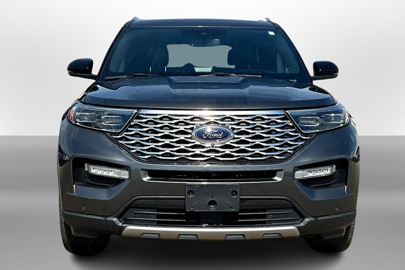 Used 2020 Ford Explorer Platinum w/ Premium Technology Package image 3