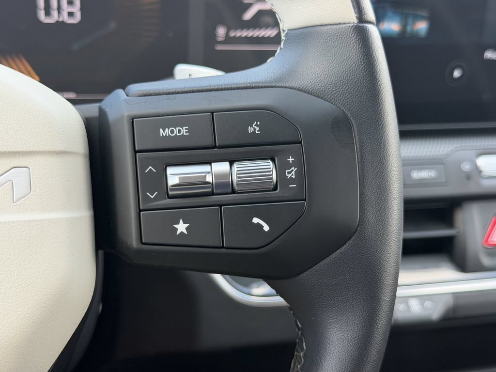 Certified 2026 Kia K4 GT-Line FWD image 31